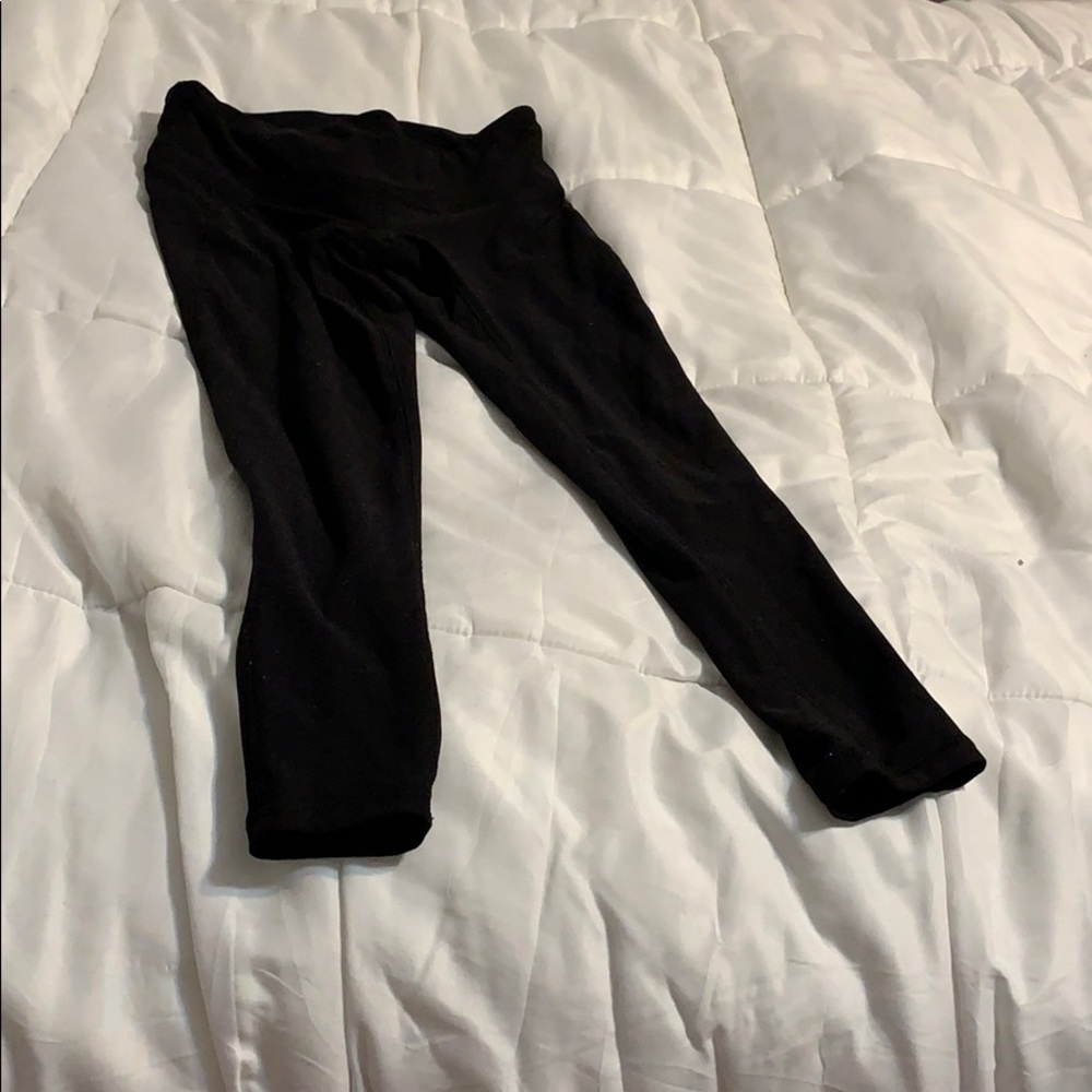 Black workout leggings